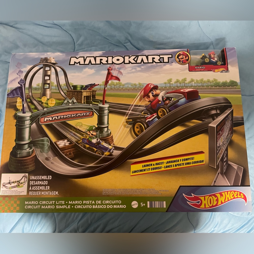 Mario kart hot wheels track